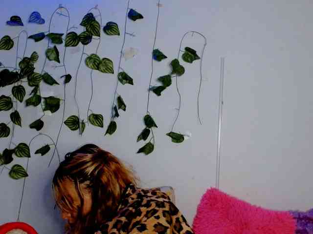 Sabrinaolsons webcam