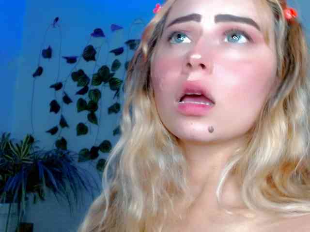 Sabrinaolsons webcam