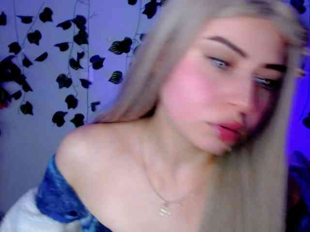 Sabrinaolsons webcam