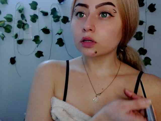 Sabrinaolsons webcam