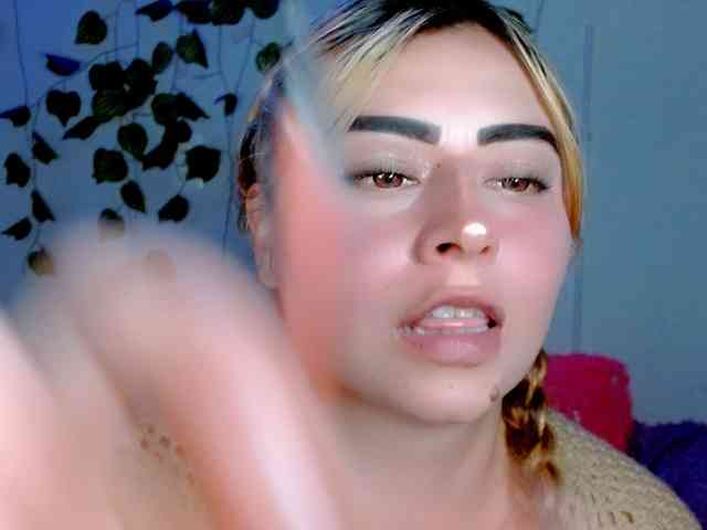 Sabrinaolsons webcam