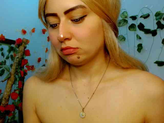 Sabrinaolsons webcam