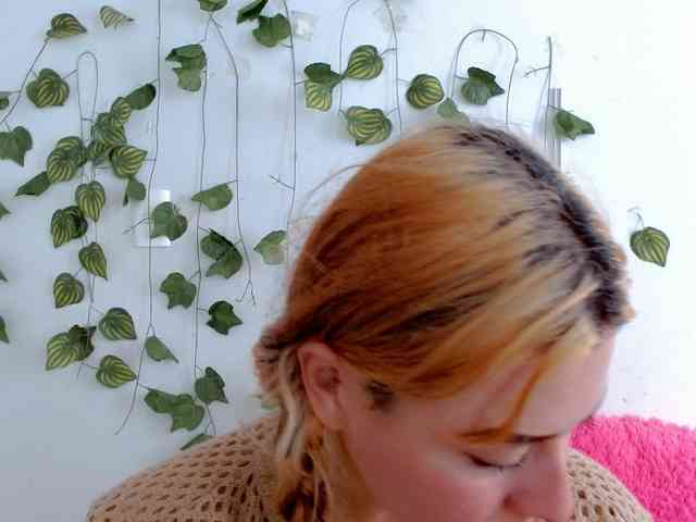 Sabrinaolsons webcam