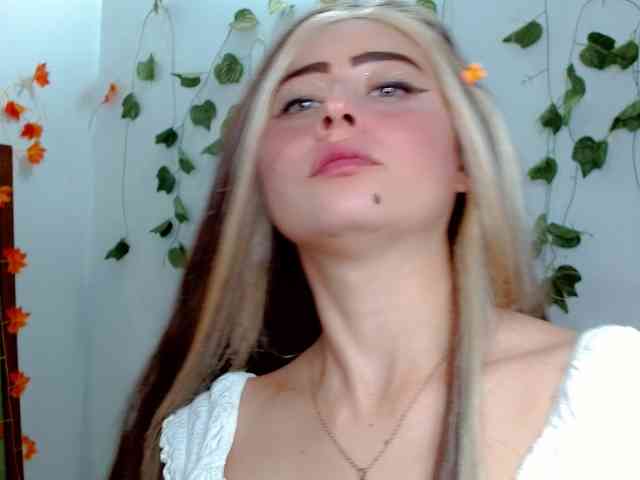 Sabrinaolsons webcam