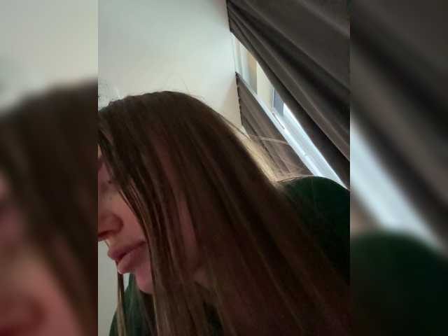 Foxe-Sailey from BongaCams