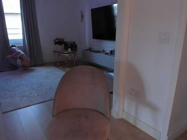 Foxe-Sailey's BongaCams show and profile