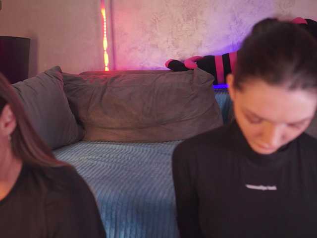 Foxe-Sailey's BongaCams show and profile