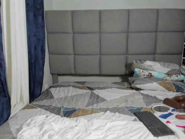 suhailasuus webcam