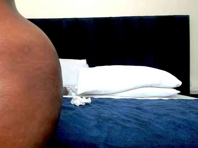 Pretty-Queen webcam
