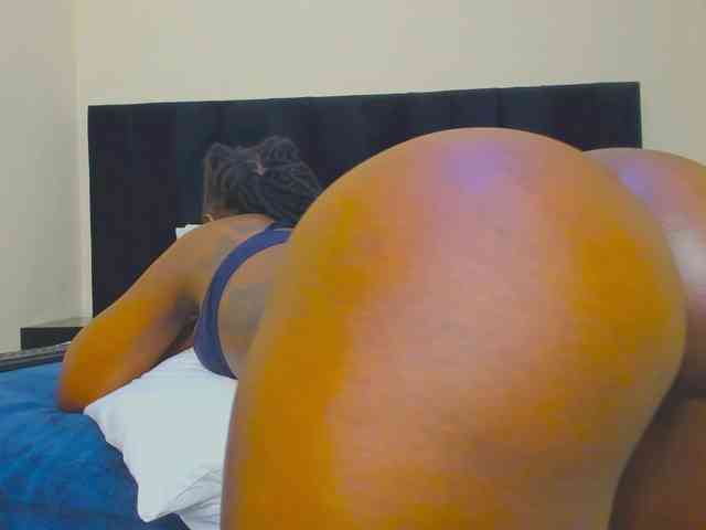 Pretty-Queen webcam
