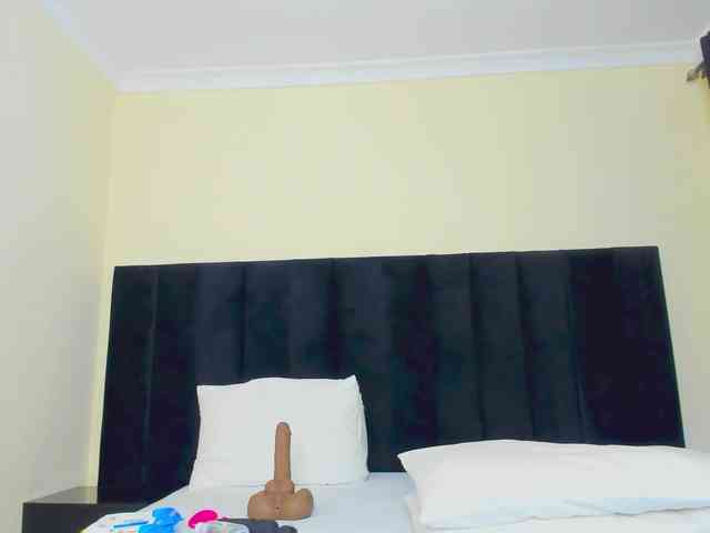 Pretty-Queen webcam