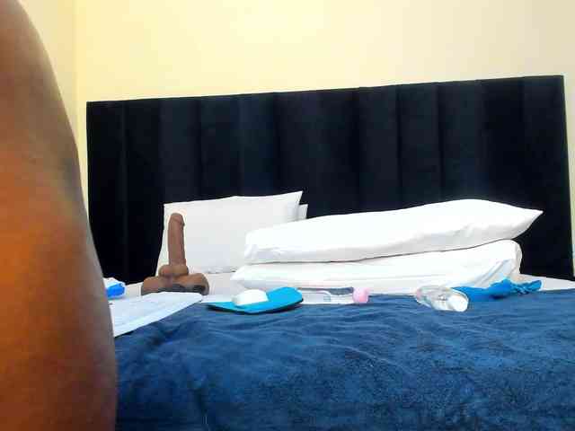 Pretty-Queen webcam