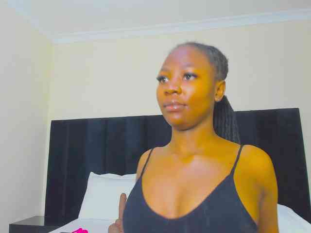 Pretty-Queen webcam