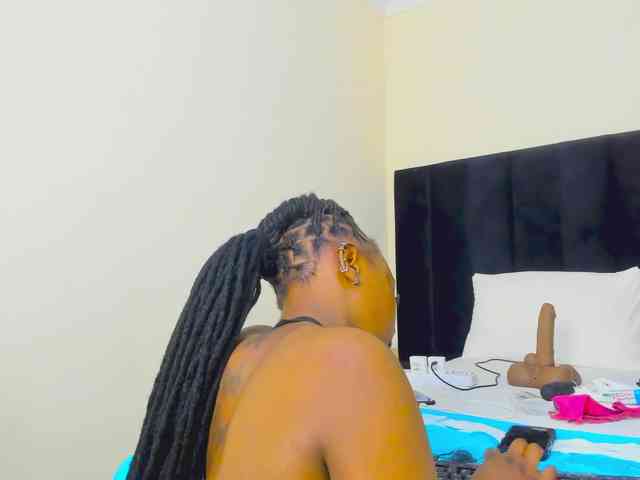 Pretty-Queen webcam