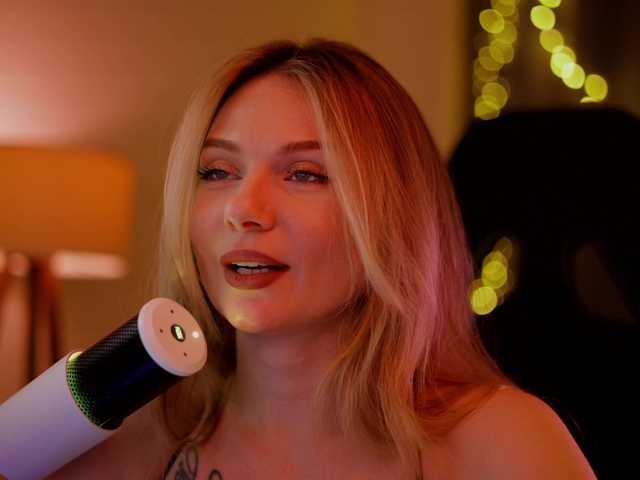 DianaMurr's BongaCams show and profile