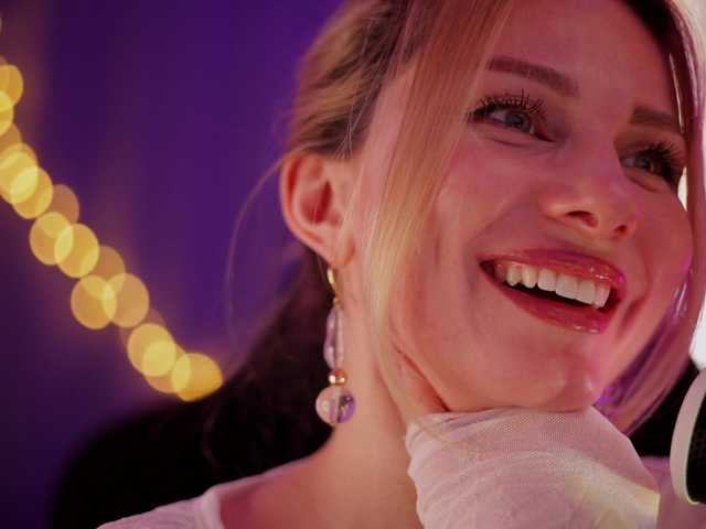 DianaMurr's BongaCams show and profile