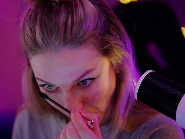 DianaMurr's BongaCams show and profile