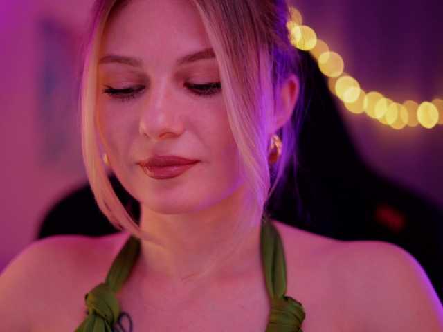 DianaMurr's BongaCams show and profile