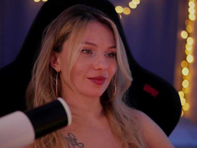 DianaMurr's BongaCams show and profile