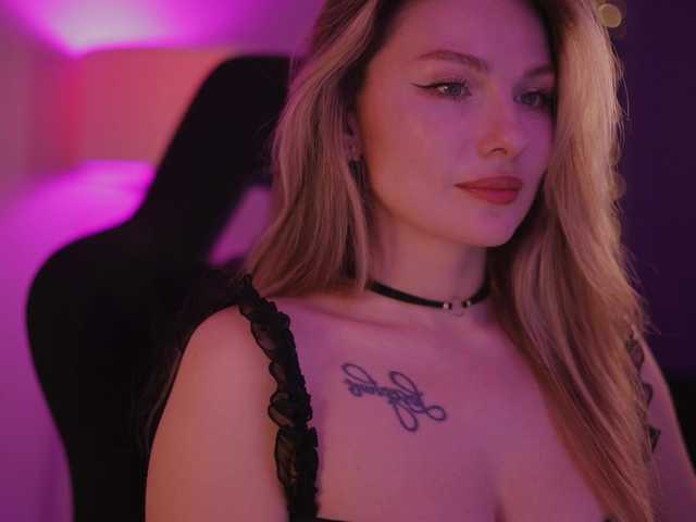 DianaMurr's BongaCams show and profile