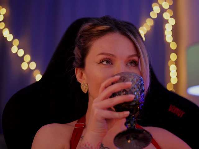 DianaMurr's BongaCams show and profile