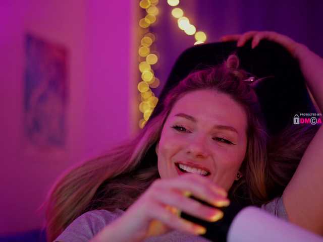 DianaMurr's BongaCams show and profile