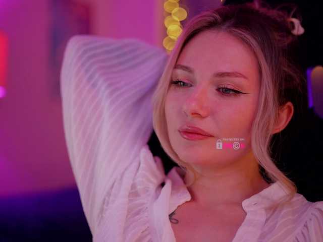 DianaMurr's BongaCams show and profile