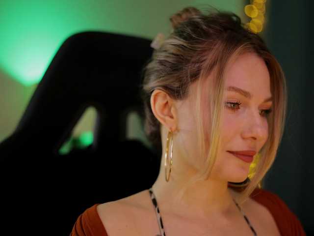 DianaMurr's BongaCams show and profile