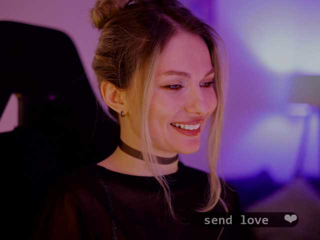 DianaMurr's BongaCams show and profile