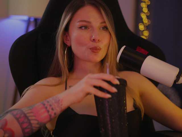 DianaMurr's BongaCams show and profile