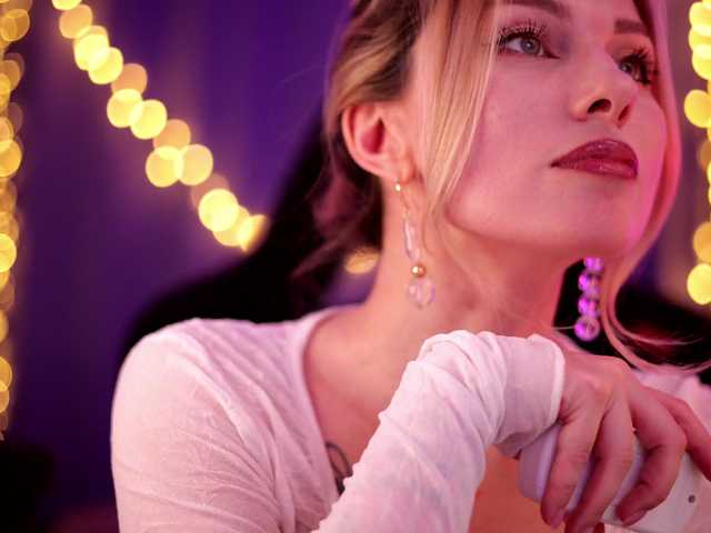 DianaMurr's BongaCams show and profile