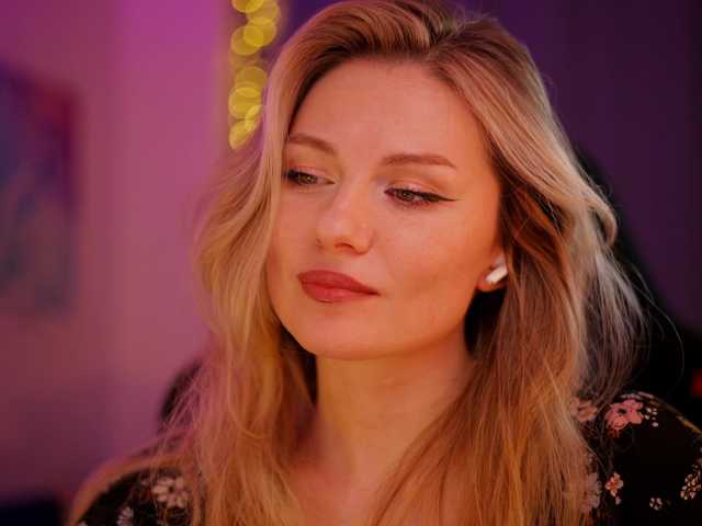 DianaMurr's BongaCams show and profile