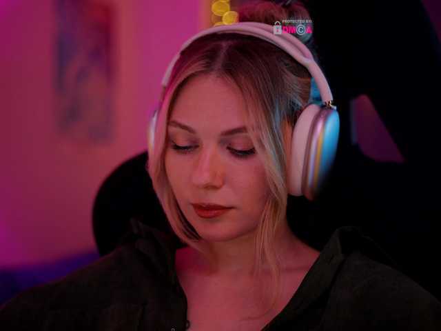 DianaMurr's BongaCams show and profile