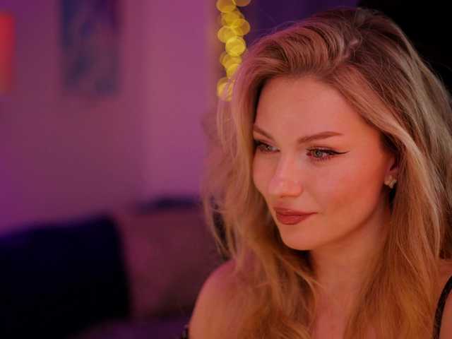 DianaMurr's BongaCams show and profile