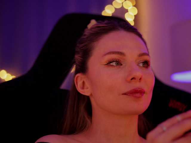 DianaMurr's BongaCams show and profile