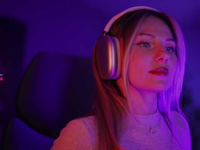 DianaMurr's BongaCams show and profile