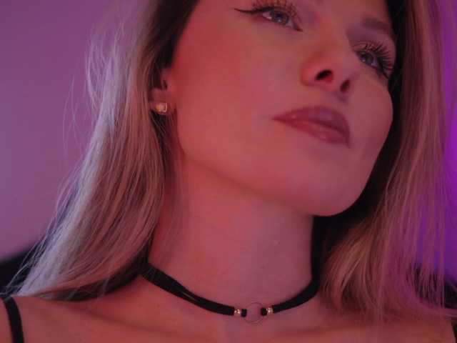 DianaMurr's BongaCams show and profile