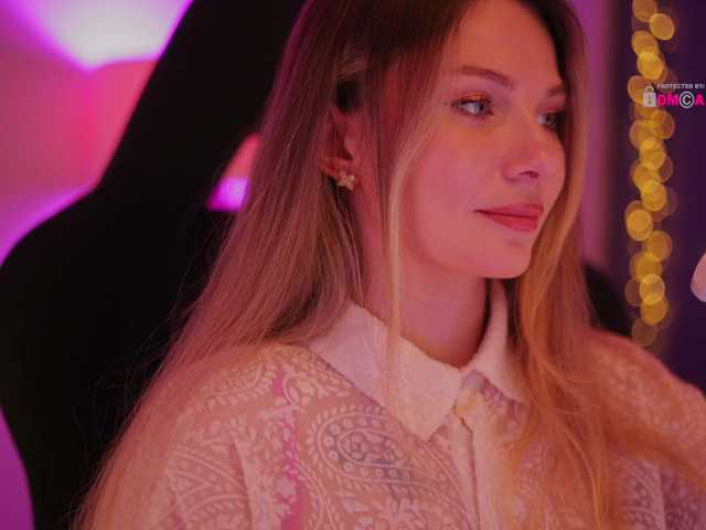 DianaMurr's BongaCams show and profile