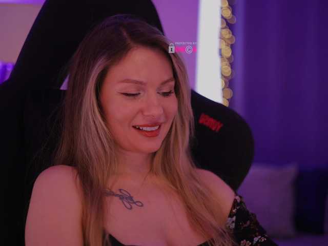 DianaMurr's BongaCams show and profile