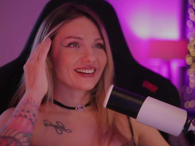 DianaMurr's BongaCams show and profile