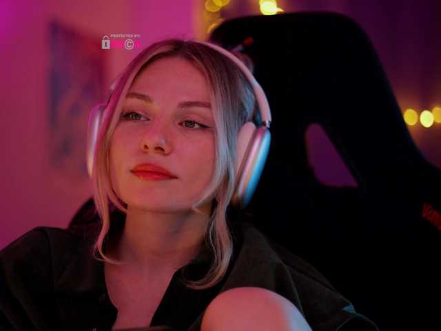 DianaMurr's BongaCams show and profile