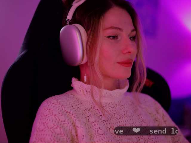 DianaMurr's BongaCams show and profile