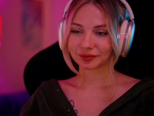 DianaMurr's BongaCams show and profile