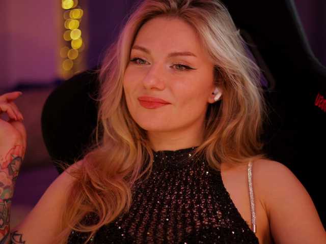 DianaMurr's BongaCams show and profile