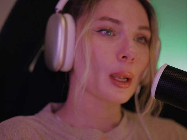 DianaMurr's BongaCams show and profile