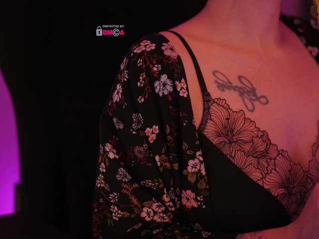 DianaMurr's BongaCams show and profile