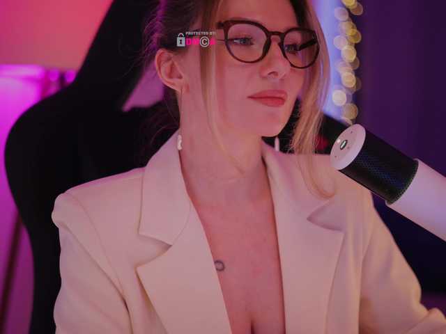 DianaMurr from BongaCams