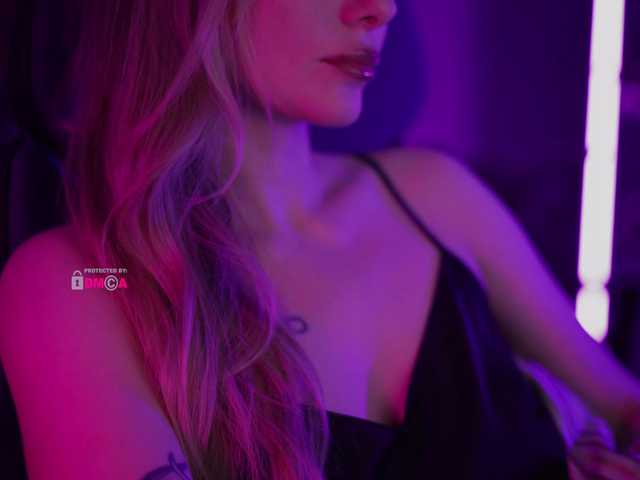 DianaMurr's BongaCams show and profile