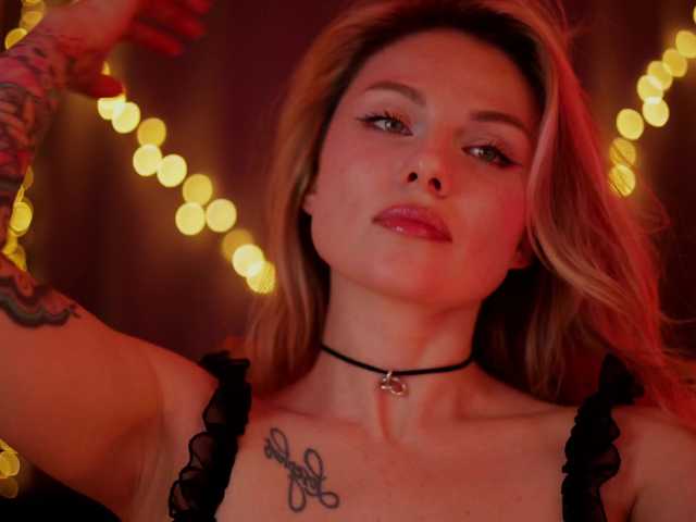 DianaMurr's BongaCams show and profile