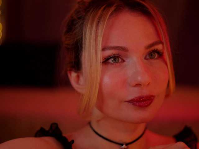 DianaMurr's BongaCams show and profile